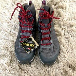 Under Armour Hiking Boots Sz 10